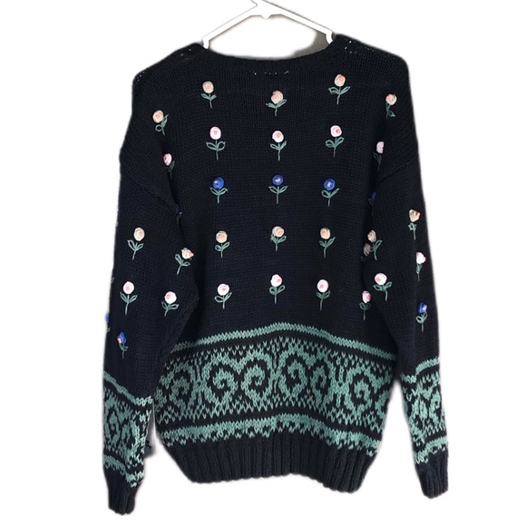 Vintage Floral Sweater-i9 - Picture 2 of 8
